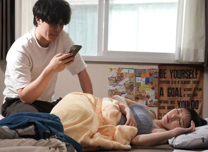 Gã chồng muốn xem người yêu ngoại tình